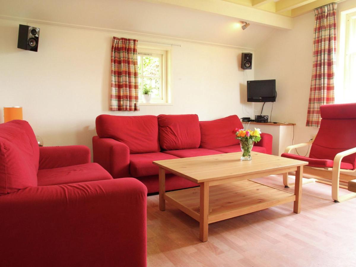 Holiday Home In Quiet Surroundings Sintjohannesga エクステリア 写真